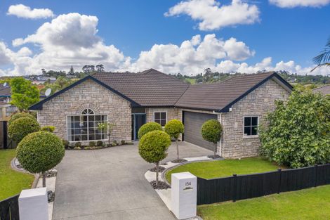 Photo of property in 154 Kilkenny Drive, East Tamaki Heights, Auckland, 2016