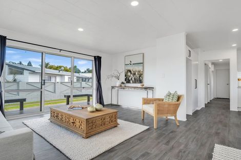 Photo of property in 72a Main Street, Edgecumbe, 3120