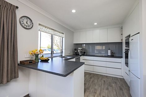 Photo of property in 36a Anzac Avenue, Onekawa, Napier, 4110