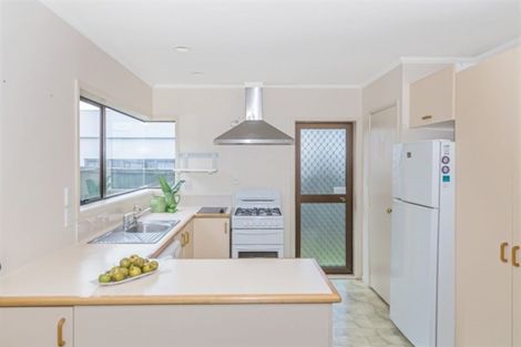 Photo of property in 1 Forest Glen, Orewa, 0931