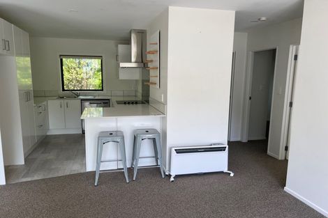 Photo of property in 40 Trinidad Road, Sunnynook, Auckland, 0620