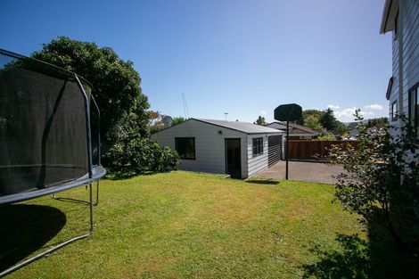 Photo of property in 45 Sheridan Crescent, Leamington, Cambridge, 3432