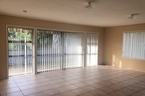 Photo of property in 3/24 Harley Road, Hauraki, Auckland, 0622