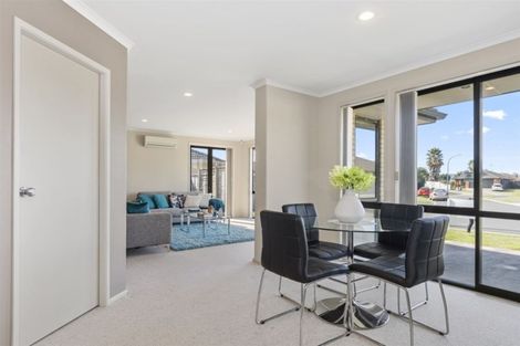 Photo of property in 27 Atlantic Close, Papamoa Beach, Papamoa, 3118