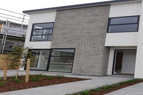 Photo of property in 18 Riria Crescent, Takanini, 2112