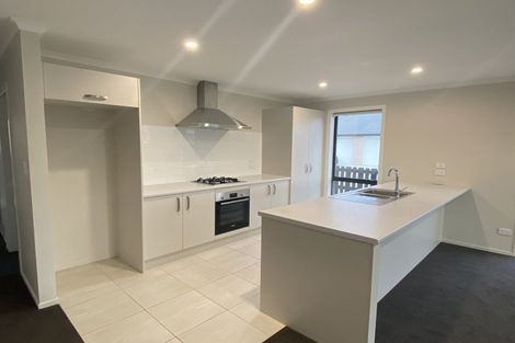 Photo of property in 34 Pragma Rise, Rototuna North, Hamilton, 3210