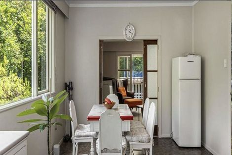 Photo of property in 2157 East Coast Road, Stillwater, Silverdale, 0993