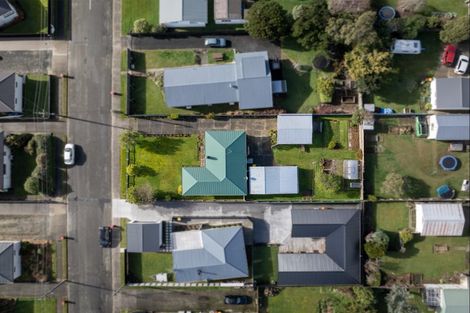 Photo of property in 19 Holloway Street, Waikiwi, Invercargill, 9810