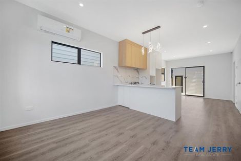 Photo of property in 30 Survila Street, Papakura, 2110