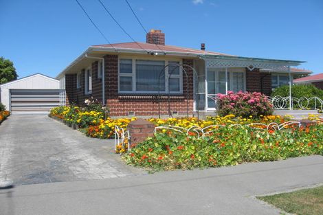 Photo of property in 5 Janet Street, Upper Riccarton, Christchurch, 8041