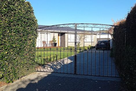 Photo of property in 8 Roberta Drive, Somerfield, Christchurch, 8024