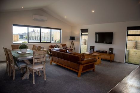 Photo of property in 18 Okataina Street, Pyes Pa, Tauranga, 3112