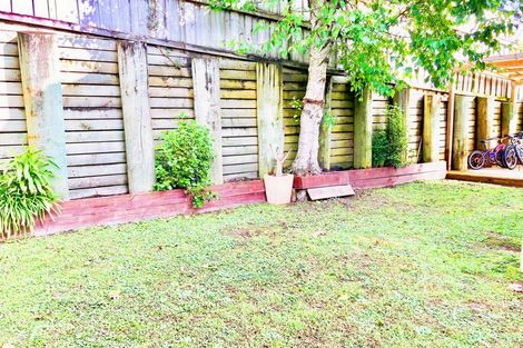 Photo of property in 11/64 Schnapper Rock Road, Schnapper Rock, Auckland, 0632