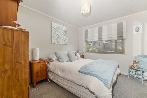 Photo of property in 4 Cheops Street, Pomare, Rotorua, 3015