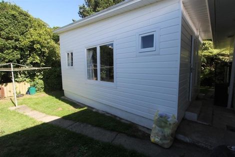 Photo of property in 95 Ironside Road, Johnsonville, Wellington, 6037
