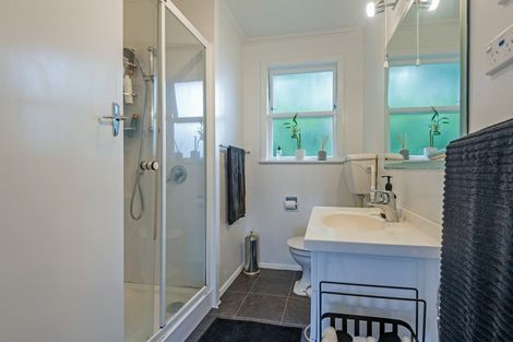 Photo of property in 10 Te Awe Awe Court, Hokowhitu, Palmerston North, 4410