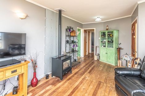 Photo of property in 20 Tawhero Street, Gonville, Whanganui, 4501