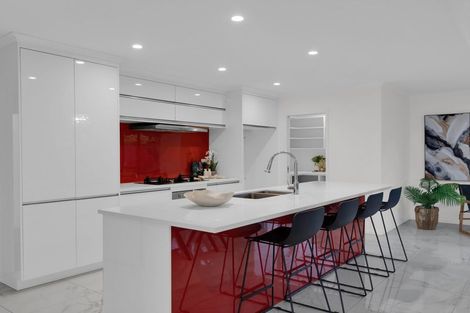 Photo of property in 41 Hamon Place, Pukehangi, Rotorua, 3015