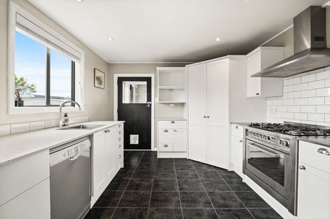 Photo of property in 44 Hargest Crescent, Saint Kilda, Dunedin, 9012