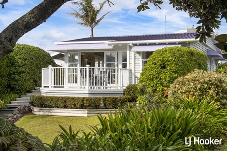 Photo of property in 1 Hinemoa Road, Waihi Beach, 3611