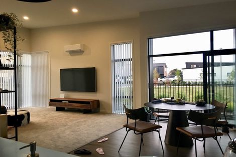 Photo of property in 16 Liberation Road, Papakura, 2110