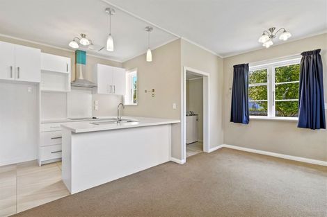 Photo of property in 22 Piko Crescent, Riccarton, Christchurch, 8041