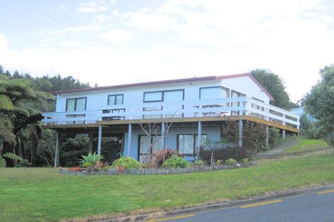 Photo of property in 107 Tuna Place, Onemana, Whangamata, 3691