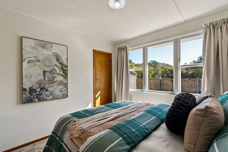 Photo of property in 61 Beazley Avenue, Paparangi, Wellington, 6037