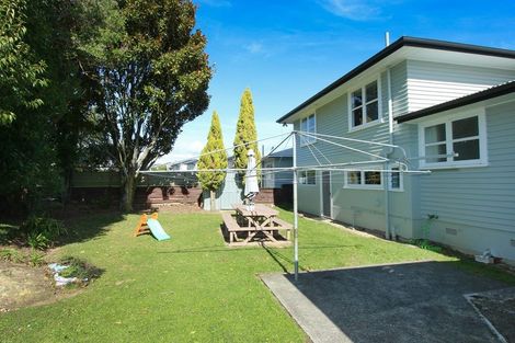 Photo of property in 14 Viscount Place, West End, Palmerston North, 4412