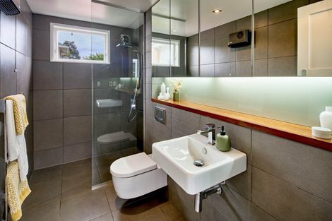 Photo of property in 292 The Parade, Island Bay, Wellington, 6023