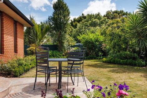 Photo of property in 122 Oxford Street, Ashhurst, 4810