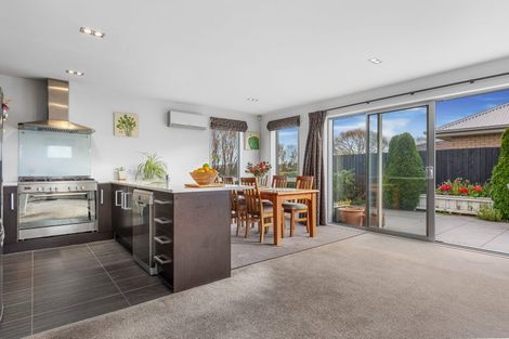 Photo of property in 7a Somerville Crescent, Aidanfield, Christchurch, 8025