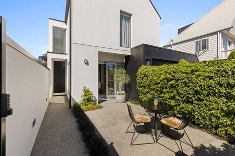 Photo of property in 45 Gracefield Avenue, Christchurch Central, Christchurch, 8013