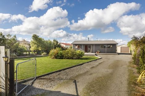 Photo of property in 16 Wear Street, Rongotea, 4476