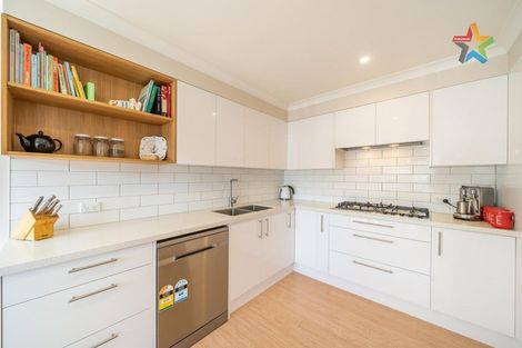 Photo of property in 2 Otira Grove, Kelson, Lower Hutt, 5010