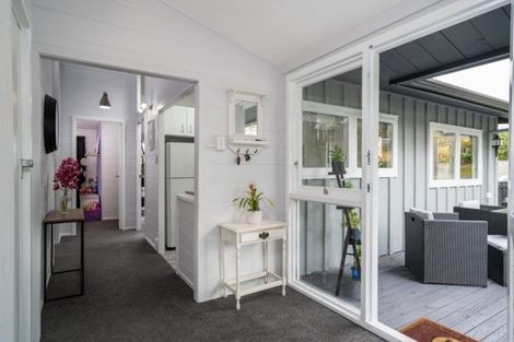 Photo of property in 759 Acacia Bay Road, Acacia Bay, Taupo, 3330