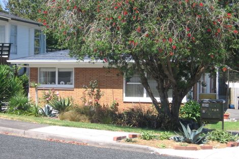 Photo of property in 1/204 Manuka Road, Bayview, Auckland, 0629
