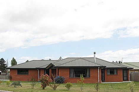 Photo of property in 14 Mckendry Street, Redwoodtown, Blenheim, 7201