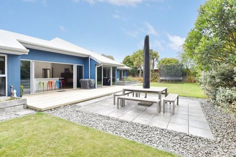 Photo of property in 105 Kotuku Crescent, Woolston, Christchurch, 8023