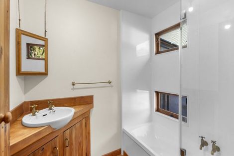 Photo of property in 9 Harmans Track, Little River, 7591