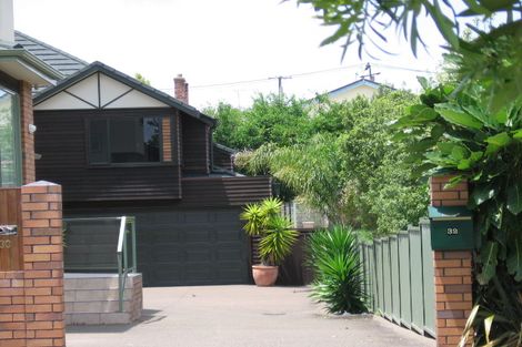 Photo of property in 32 Wright Road, Point Chevalier, Auckland, 1022