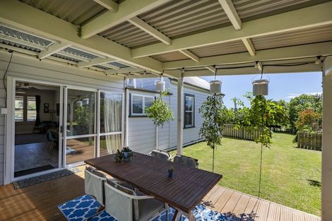 Photo of property in 56 Tapairu Road, Waipawa, 4275