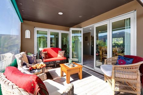 Photo of property in 2 Parkvue Drive, Bell Block, New Plymouth, 4312