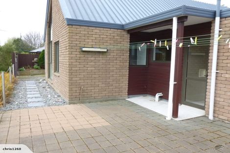 Photo of property in 2/40 Sabys Road, Halswell, Christchurch, 8025