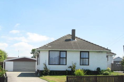 Photo of property in 41 Merrington Crescent, Aranui, Christchurch, 8061
