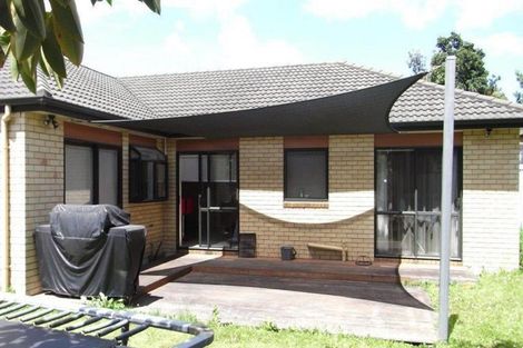 Photo of property in 54 Redcastle Drive, East Tamaki, Auckland, 2013