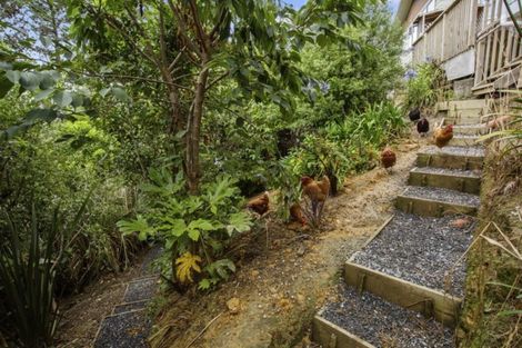 Photo of property in 19 Greenwich Grove, Stokes Valley, Lower Hutt, 5019