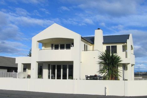 Photo of property in 13 The Esplanade, Westshore, Napier, 4110