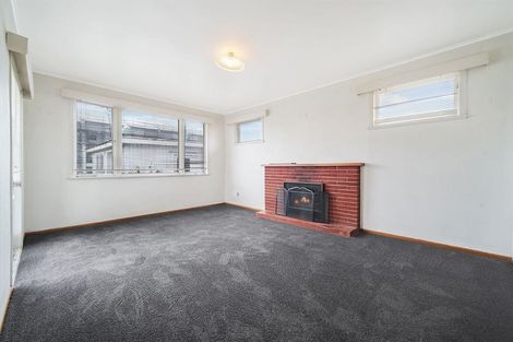 Photo of property in 136 Rathgar Road, Henderson, Auckland, 0610