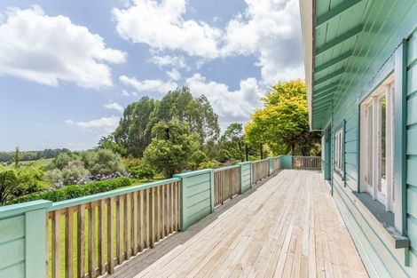 Photo of property in 353 North Manakau Road, Manakau, Levin, 5573